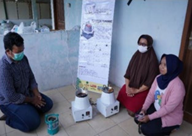 Program Pengabdian Masyarakat Sukses Dongkrak Produksi Batik Tulis di Sleman